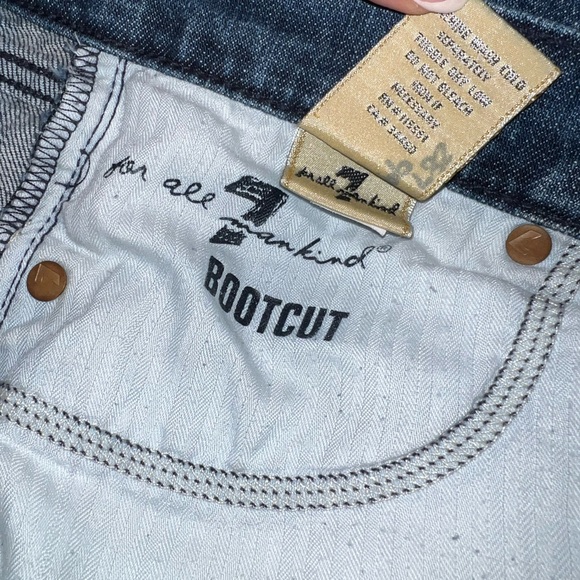 7 for All Mankind Bootcut Jeans - Picture 4 of 4